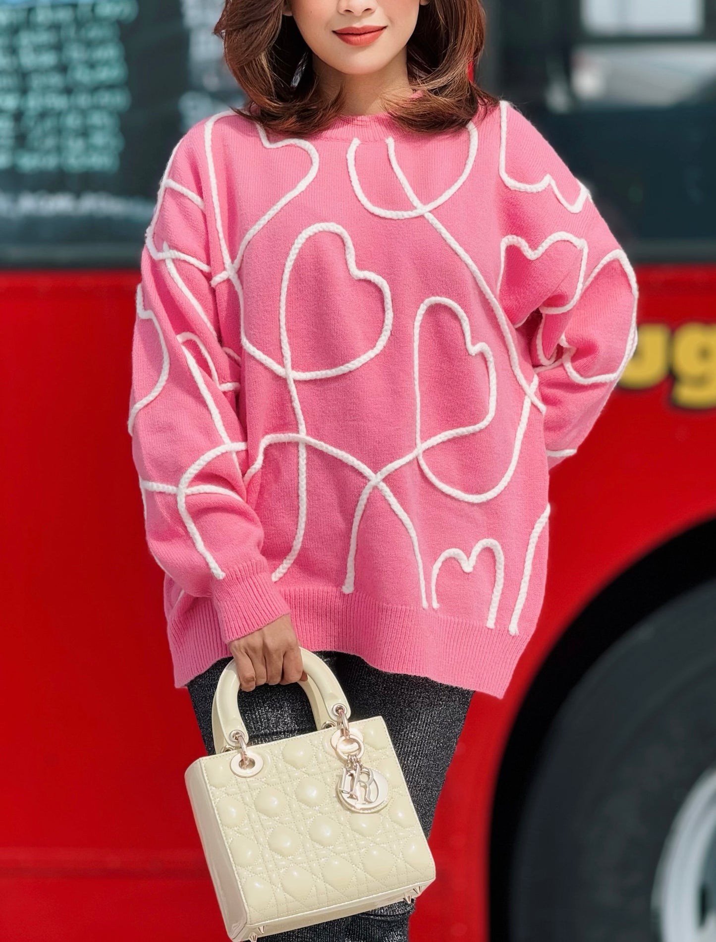 LOVELY SWEATSHIRT